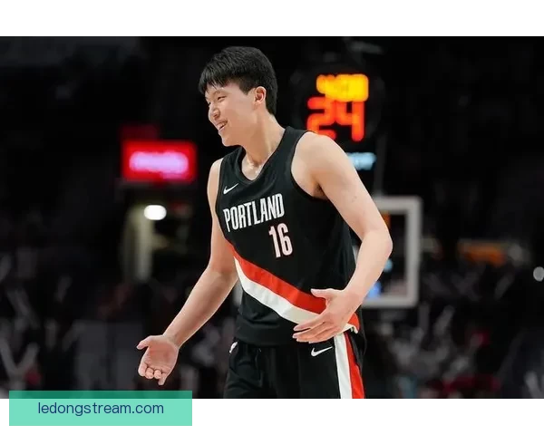 开拓者伤病报告：杨瀚森下放G联赛 将缺席对独行侠比赛
